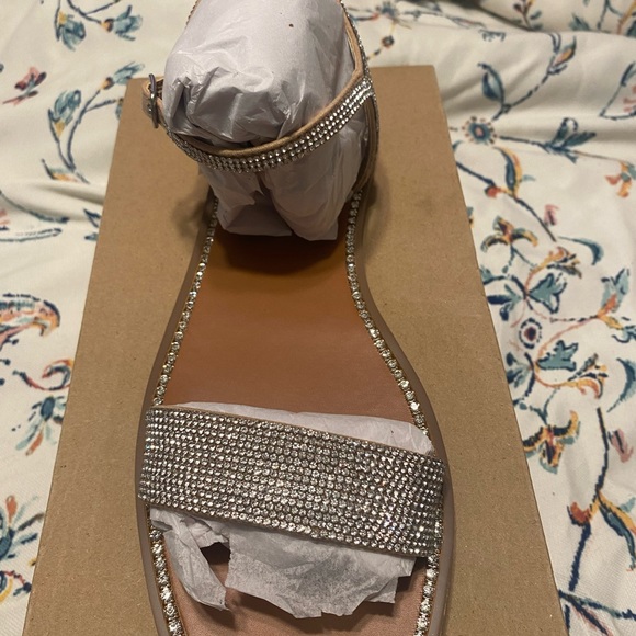Steve Madden Shoes - New Steven Madden Sandals